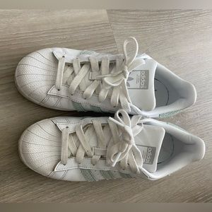 Adidas sneaker superstar white 6.5